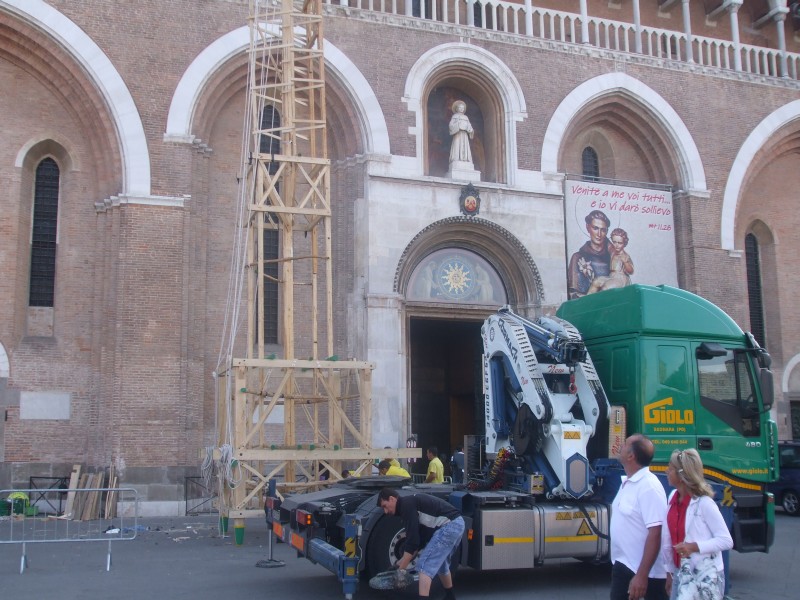 09-05-31 giglio a padova 109.jpg